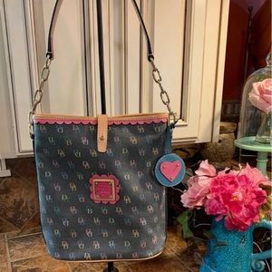 Dooney& Burke bucket purse